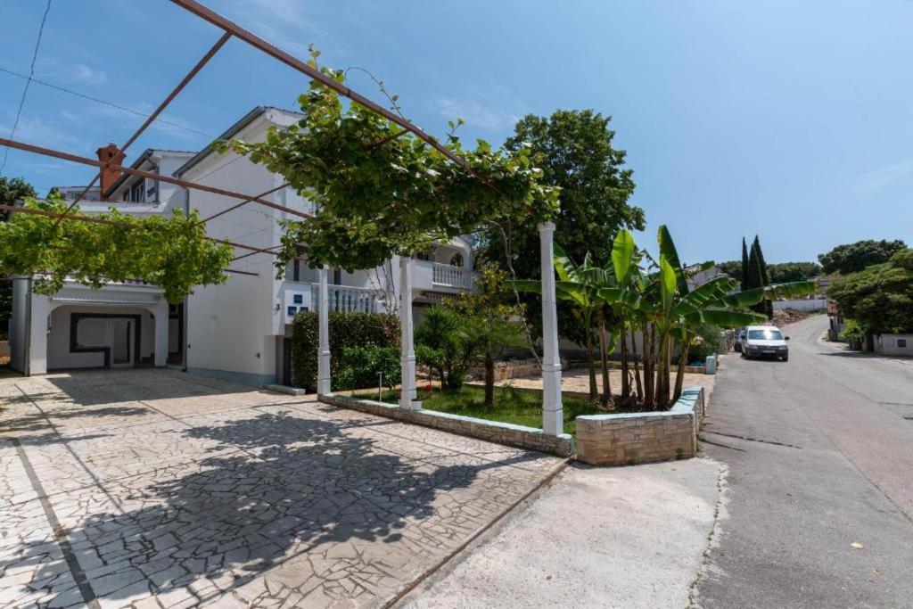Villa Lucija Пьешчана-Увала Экстерьер фото